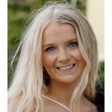 Photo of Colleen Flinn Photo of Colleen Flinn