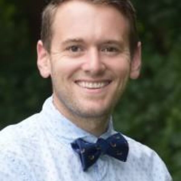 Photo of Peter Knapp Photo of Peter Knapp