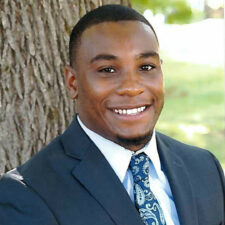 Photo of Brandon Cox Photo of Brandon Cox