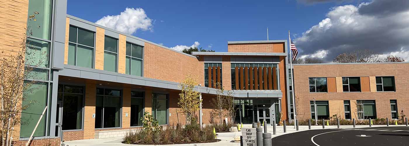 Hardy Elementary School Exterior