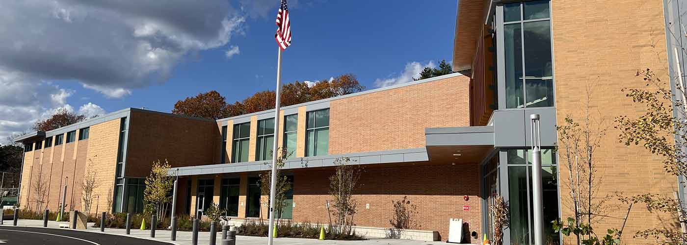 Hardy Elementary School Exterior